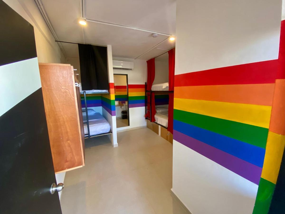 Why Not Rooftop Party Hostel Playa del Carmen Exterior photo